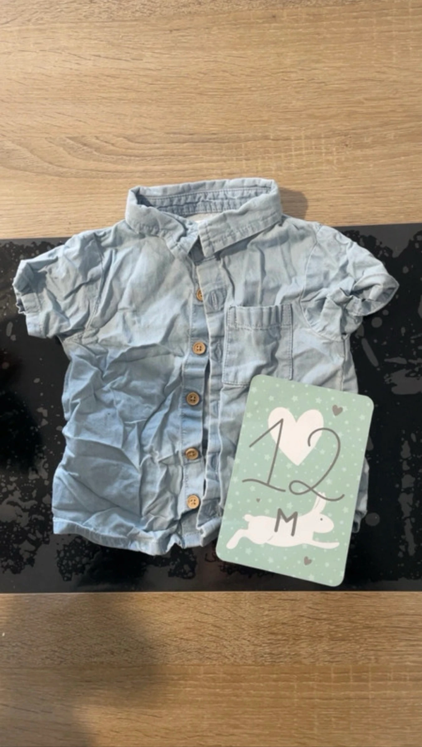 Chemise manche courte bébé taille 12 mois 